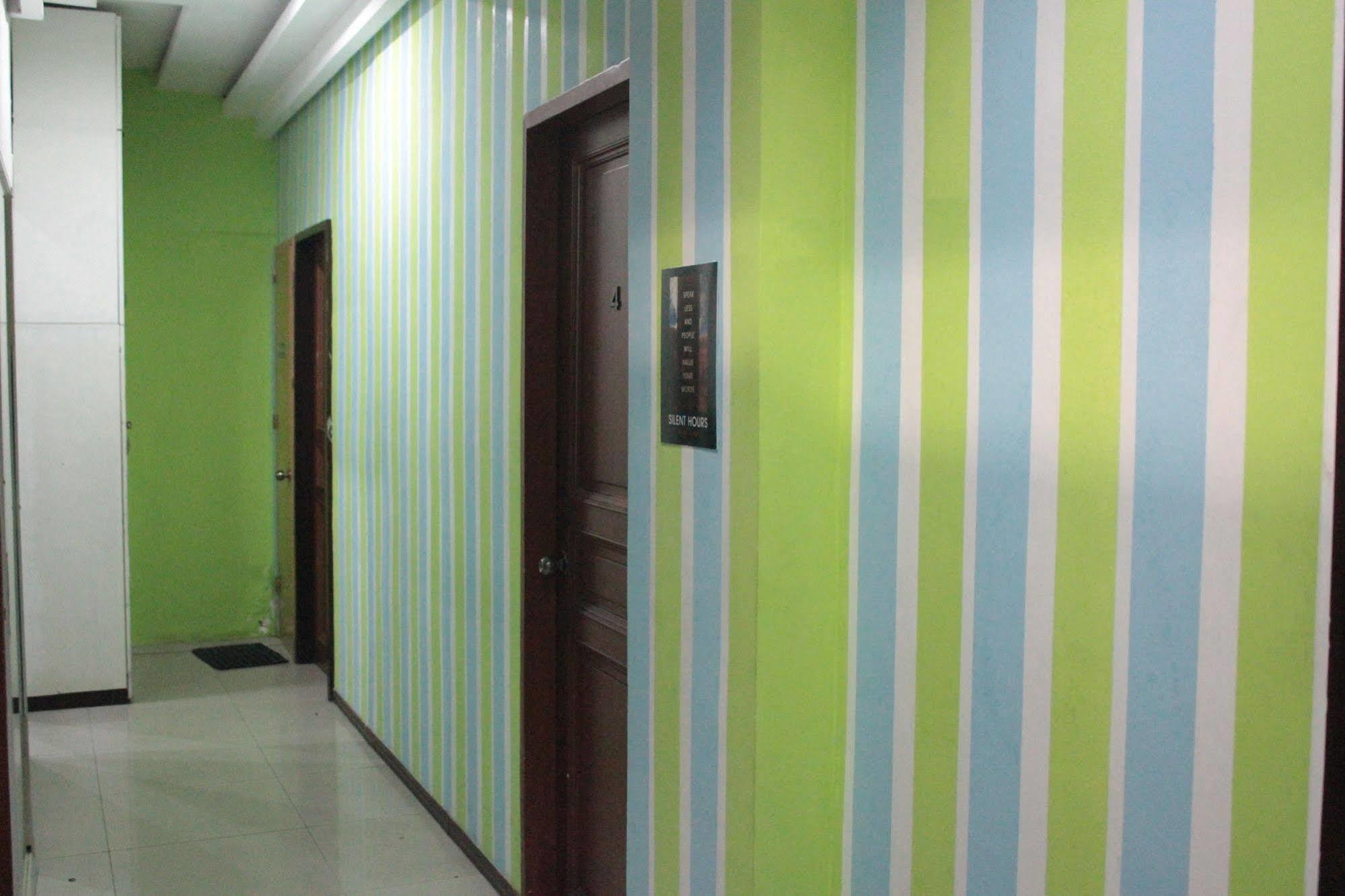 Yuj Inn - Ciudad Quezon Exterior foto